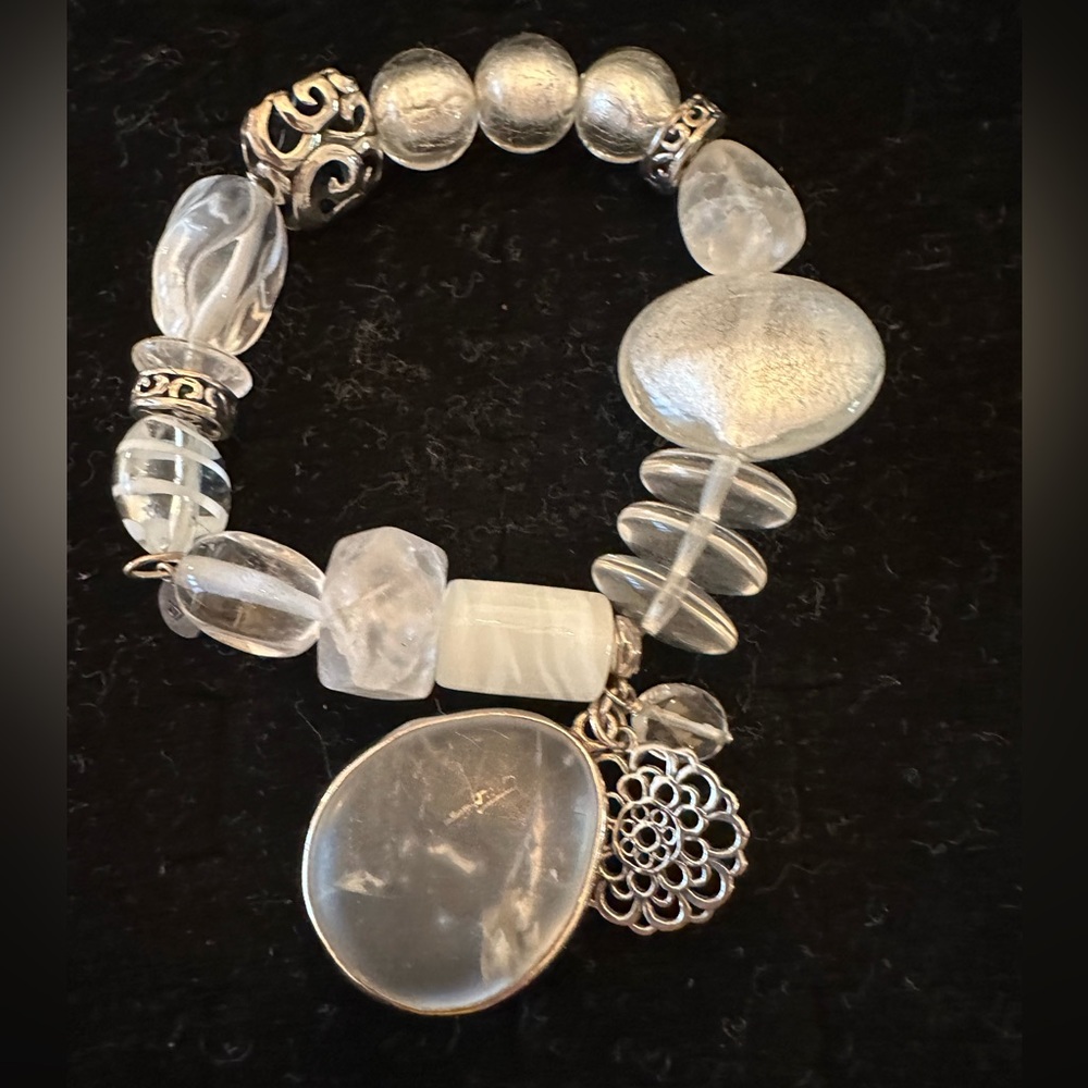 ❤️ Silpada, Rolling Stones bracelet. B2311.
